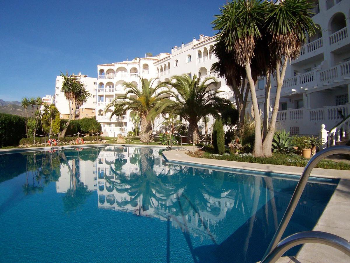 Stella Maris - Sleeps 4 Lägenhet Nerja Exteriör bild