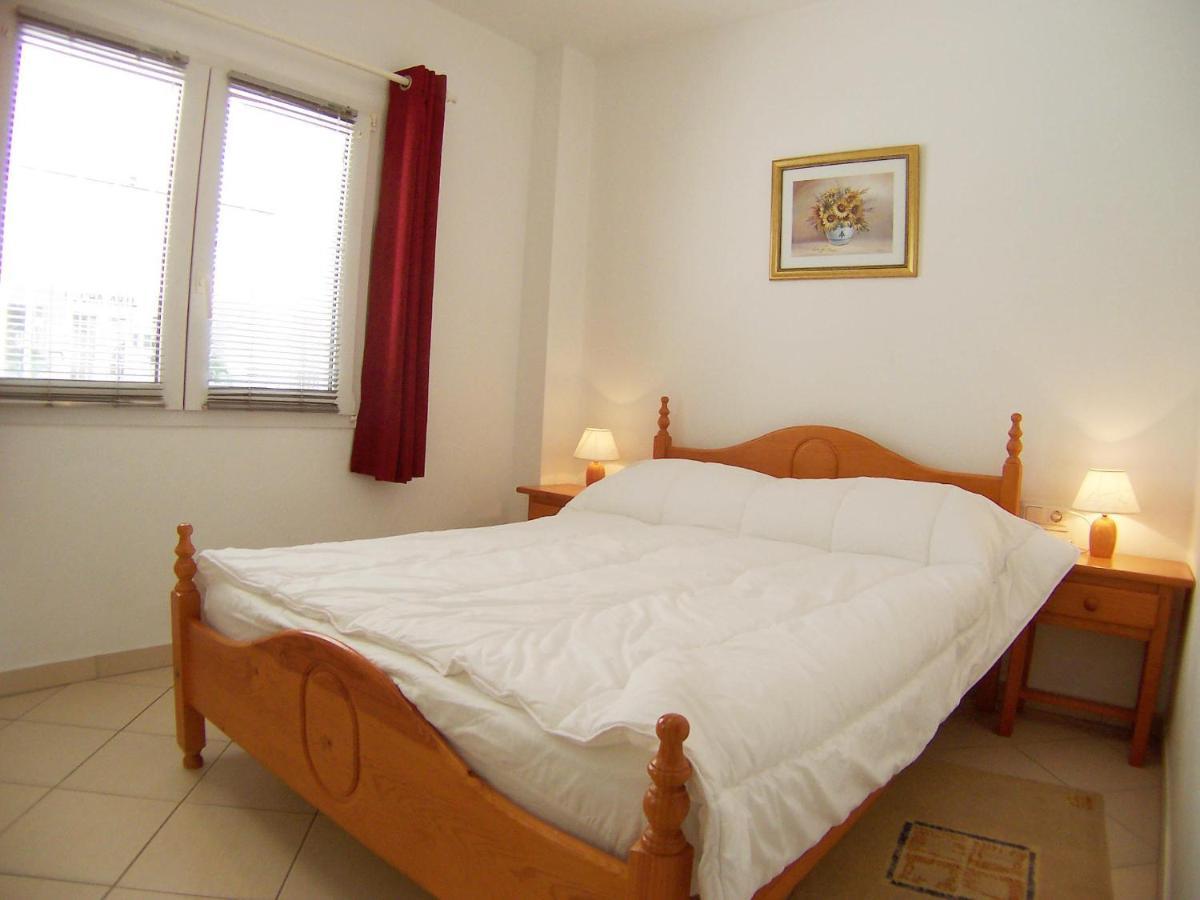Stella Maris - Sleeps 4 Lägenhet Nerja Exteriör bild