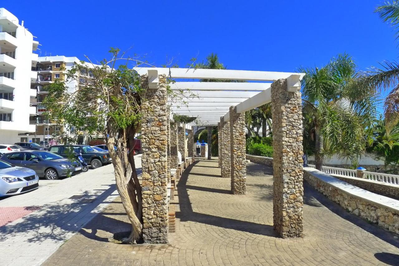 Stella Maris - Sleeps 4 Lägenhet Nerja Exteriör bild
