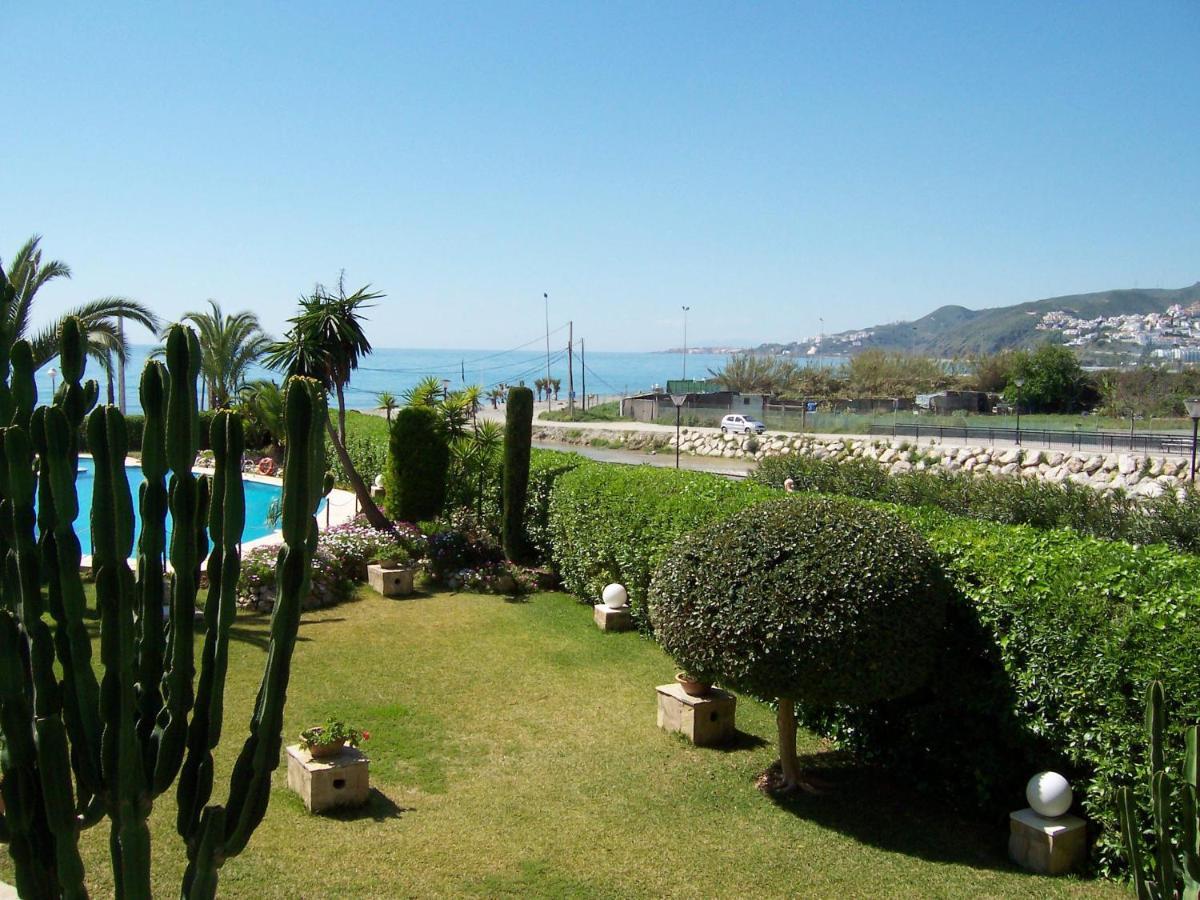 Stella Maris - Sleeps 4 Lägenhet Nerja Exteriör bild